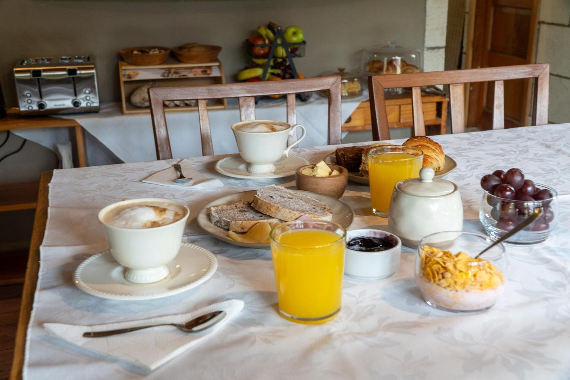 Wesley House Hosteria Boutique ซาน มาร์ติง เด ลอส อันเดส ภายนอก รูปภาพ